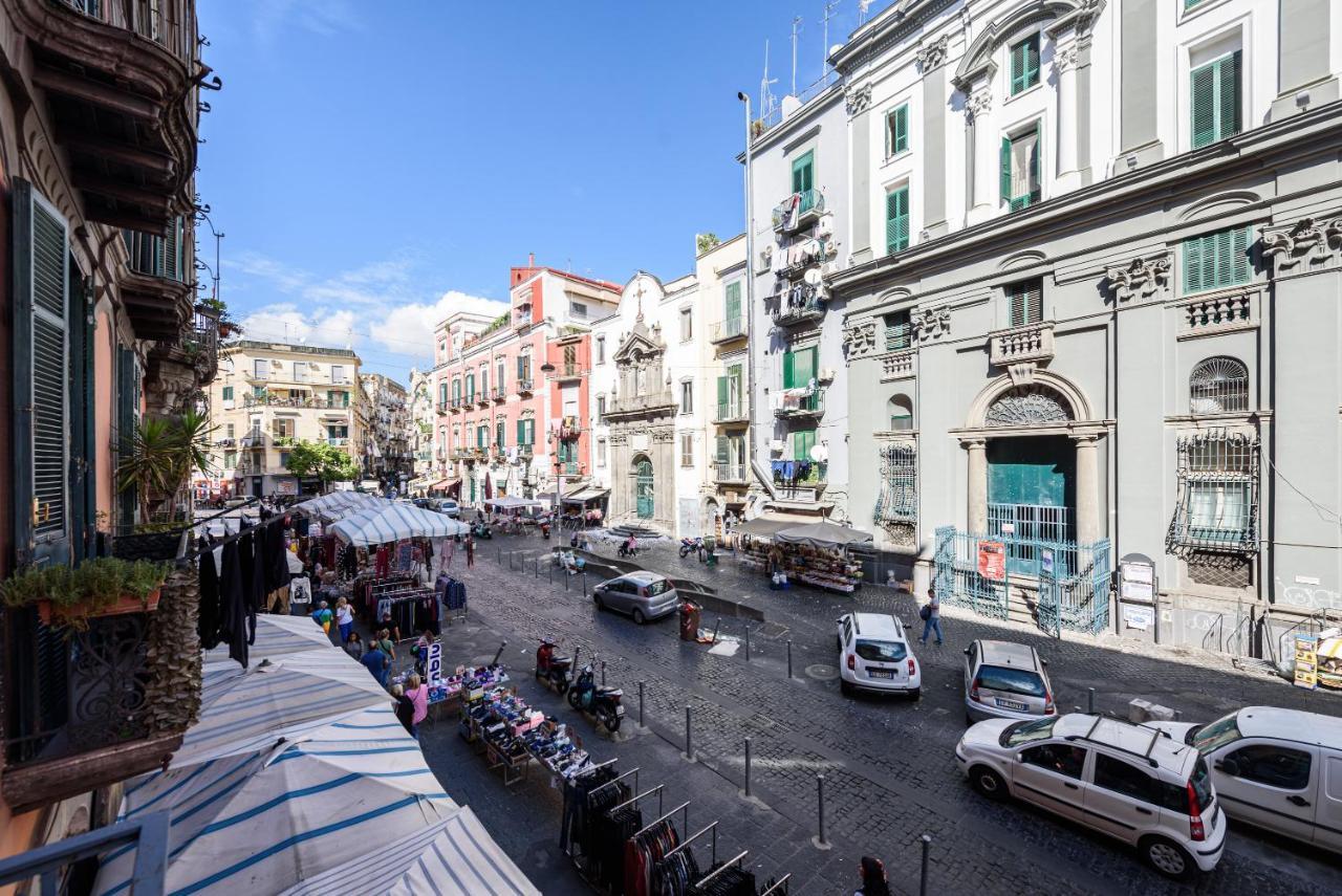 Palazzo Dello Spagnolo Suite Naples Luaran gambar