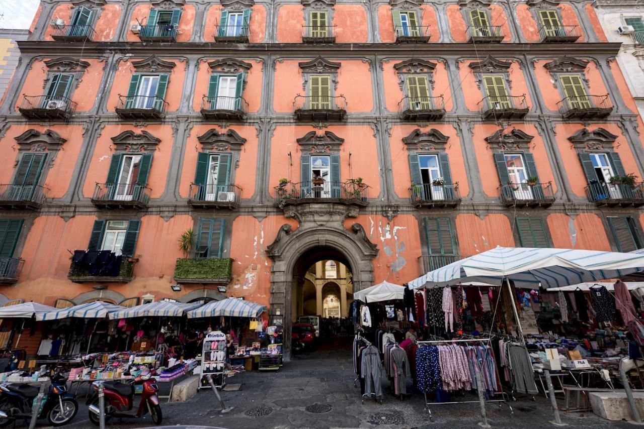 Palazzo Dello Spagnolo Suite Naples Luaran gambar