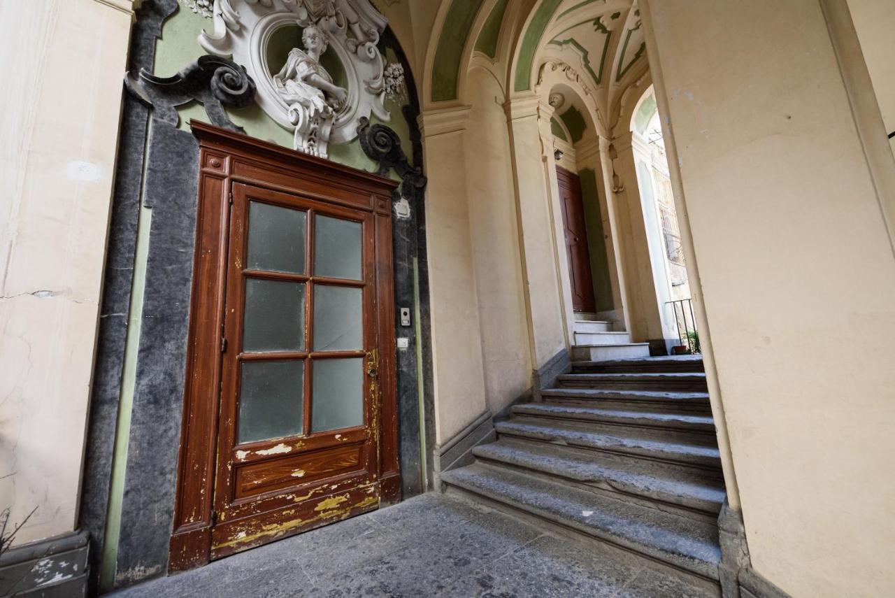 Palazzo Dello Spagnolo Suite Naples Luaran gambar