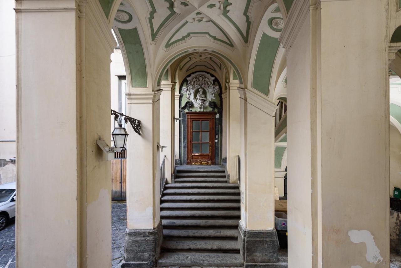 Palazzo Dello Spagnolo Suite Naples Luaran gambar